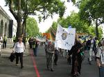 Oxford contingent on embankment
