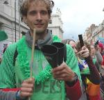 [picture report] Samba against war in london 