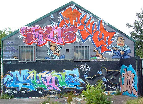 Sharrow gets new graffitti