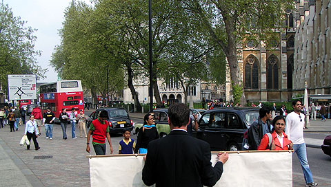 In Sight Of Big Ben Parliament Westminster Abbey One Man Campaigns For HBOS Help