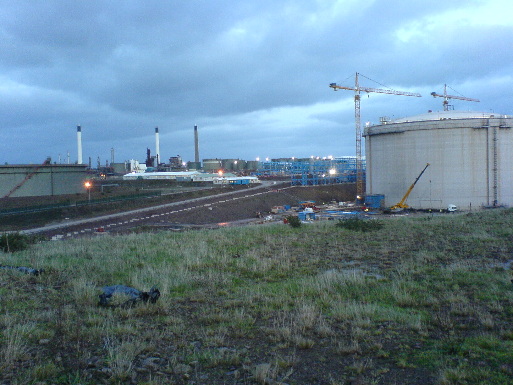regassification plant under construction