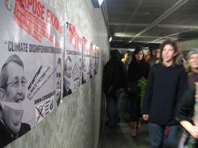 The people-jam in the Marble Arch subway leading to Hyde Park's Speakers Corner