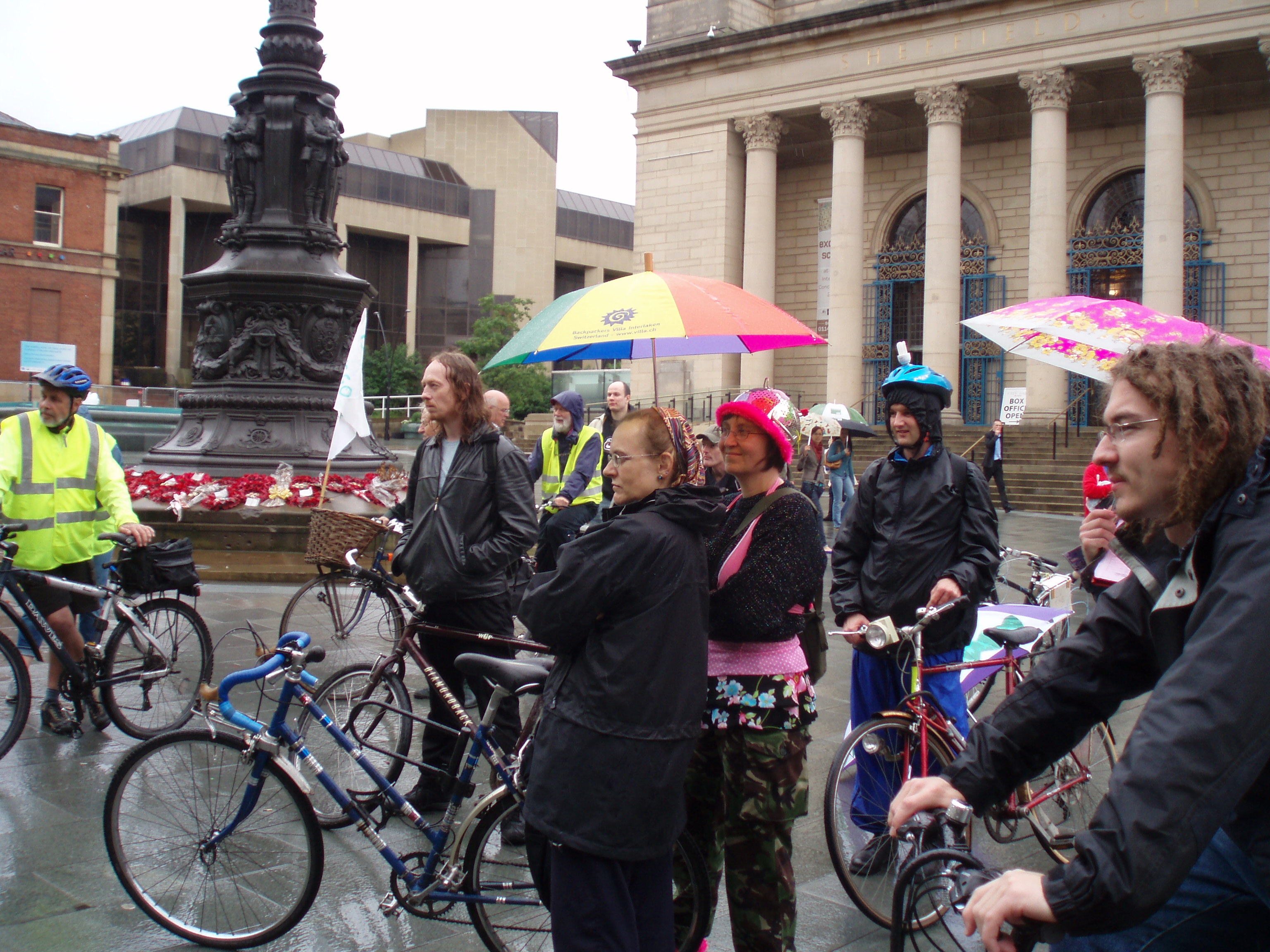 Cyclists launch petition outside City Hall