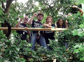 September 2007: Teachers Take To The Trees To Avoid Eviction