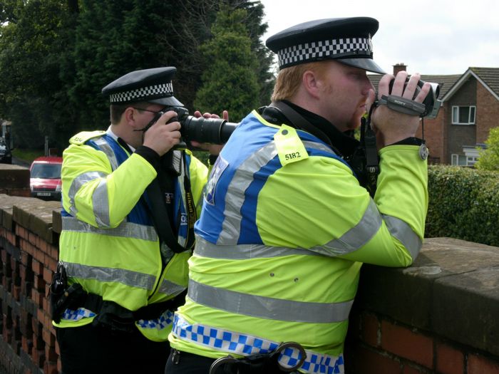Thames Valley Police FIT carry out a surveillance operation