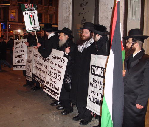 Israeli Embassy protest against the Gaza War, 28 December 2008