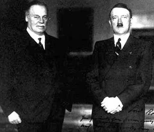 Daily Mail owner Viscount Rothermere meets Adolf Hitler