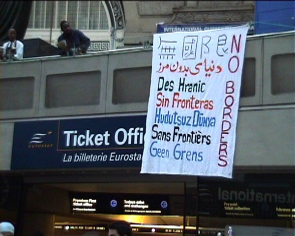 Waterloo No Borders Action 25 09 00