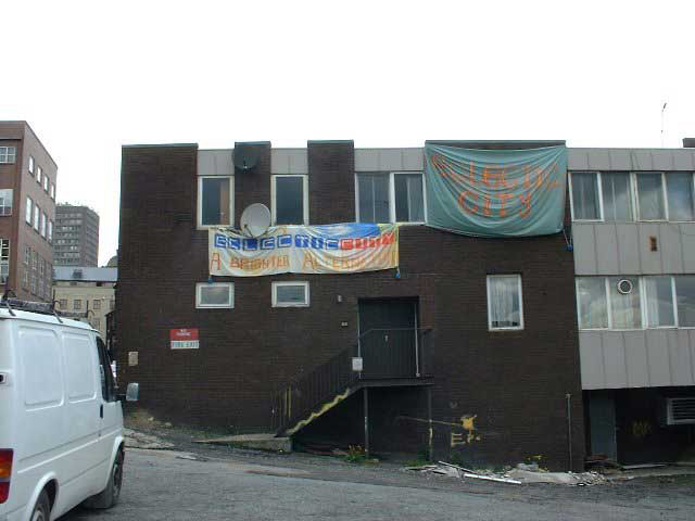 Newcastle Squat - photos