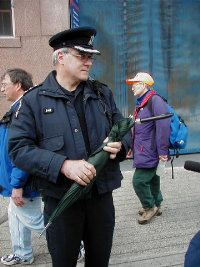 Brollie broken over police head in Vancouver