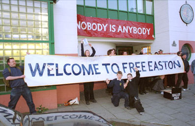 No government - Easton assembles