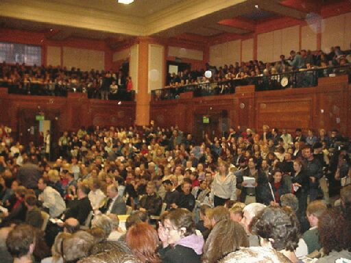 Thousands attend Anti-War Rally in London