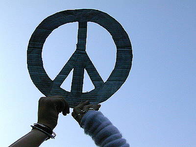 Berlin, Oct. 13th, Manifestation against war (photo report)