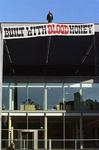 Oxford Anti-Said Business School Action-Photos