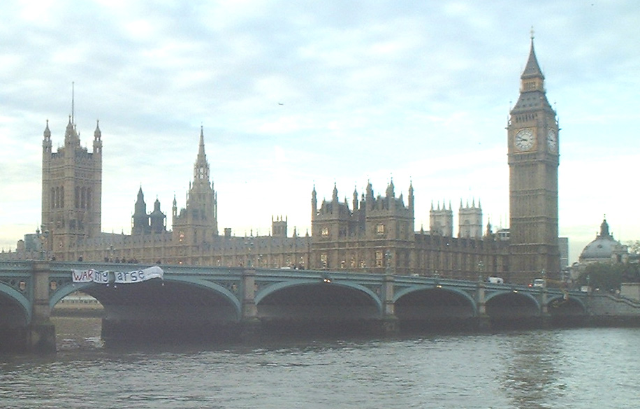 banner drop - war my arse