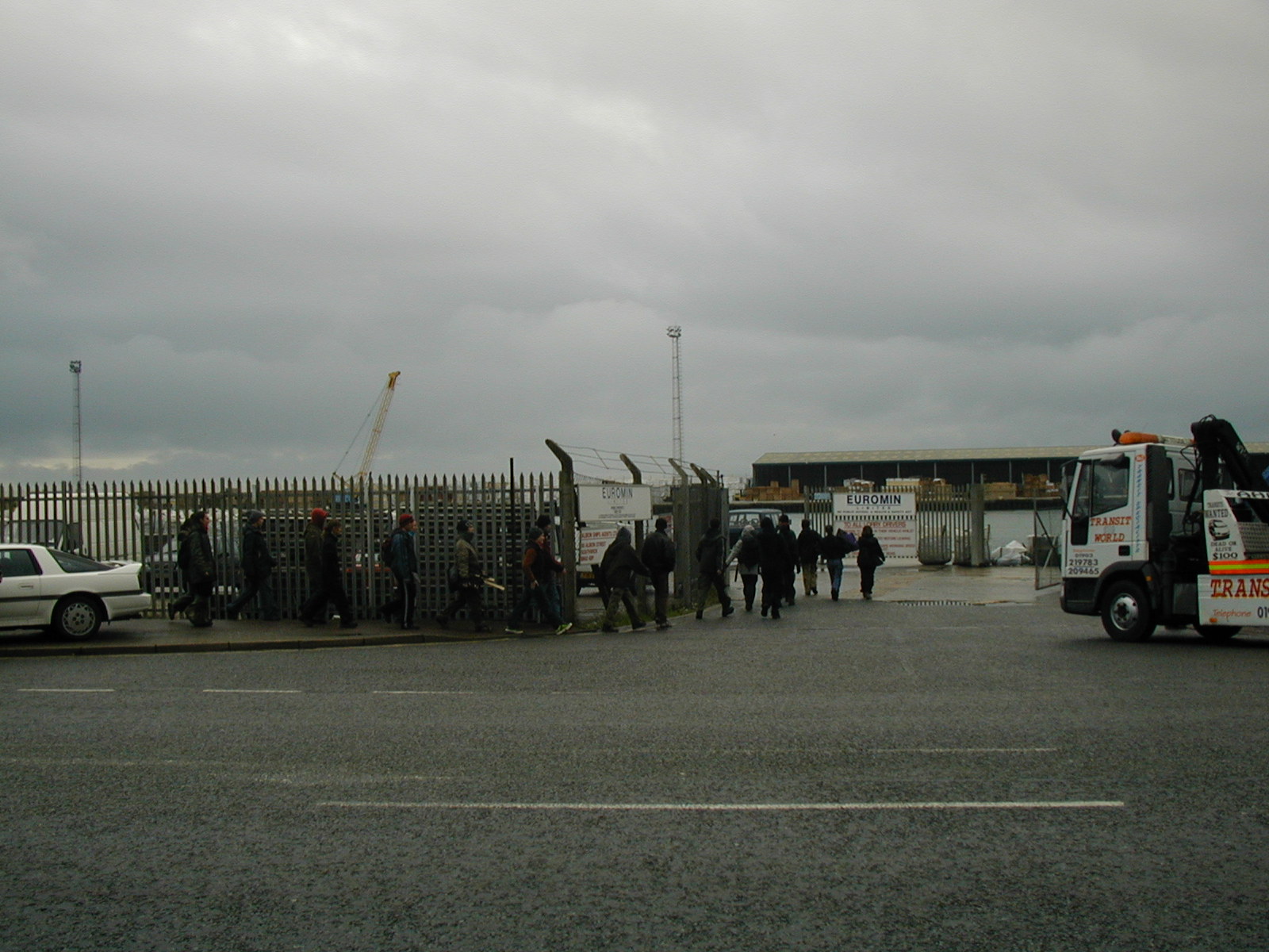 Action shuts down Euromin - five arrested