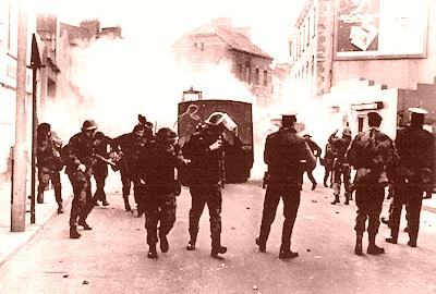 SUPORT IRISH RESISTANCE -ABOUT THE BLOODY SUNDAY