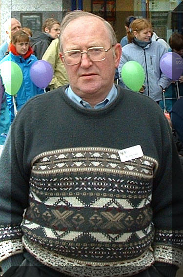 Northampton parents march on county hall to save their nursery