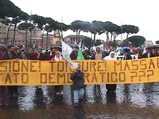 foto corteo per la Palestina 9/3/2002 (roma-italy)