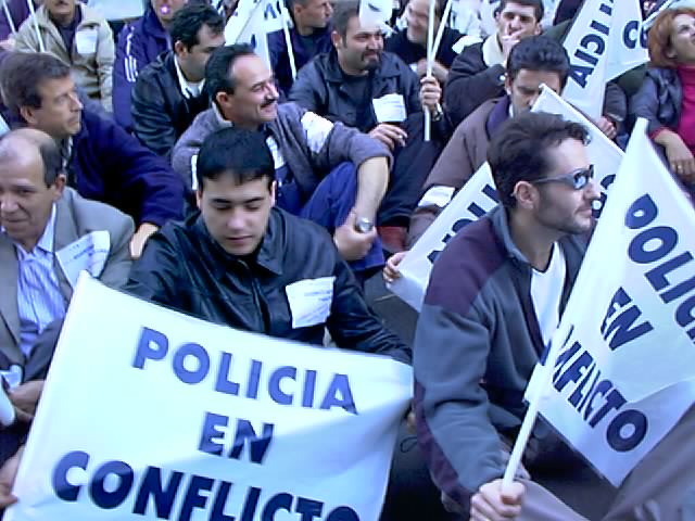 Terror camp-trained extremists protest in Central Barcelona