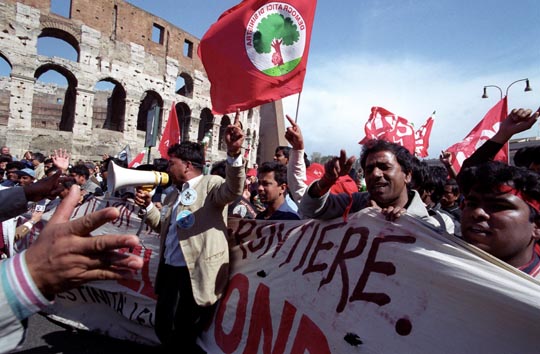 Rome protest against Berlusconi government