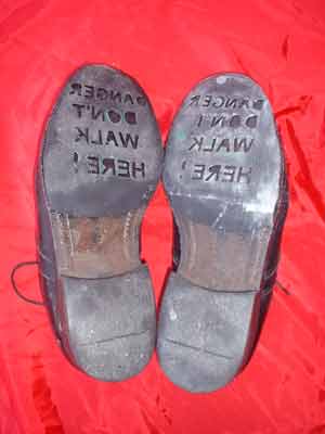 Stencil Shoes - Latest Space Hijackers Equipment