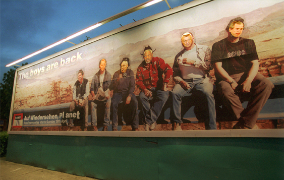 Aufweidersehen Planet - subvert