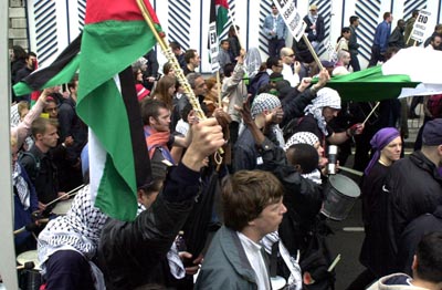 THOUSANDS MARCH IN SOLIDARITY WITH PALISTINE