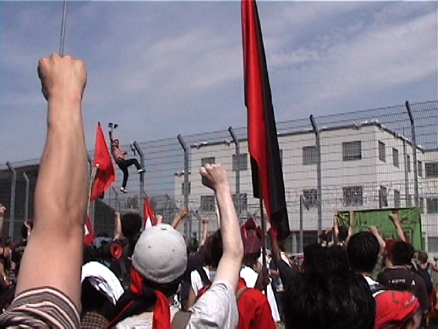 Demo vs. Deportations from Fortress Europe