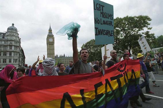 Pride 2002 March-London