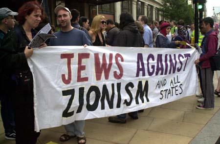 SELFRIDGES ACTION (pictures)