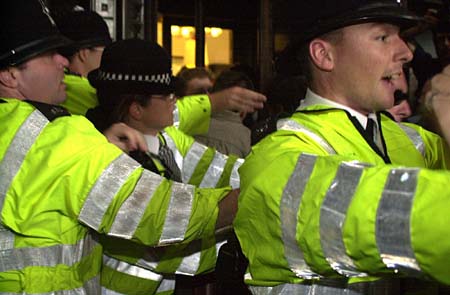 SELFRIDGES ACTION (pictures)