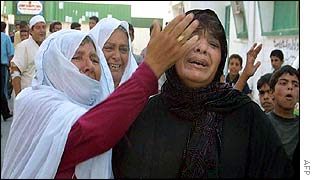 Zionist army using children as human shields