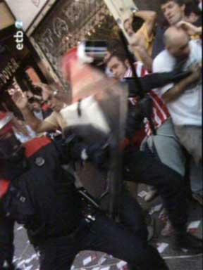 BASQUE COUNTRY: TWO DEMONSTRATORS IMPRISONED FOR DEMANDING THEIR CIVIL RIGHTS