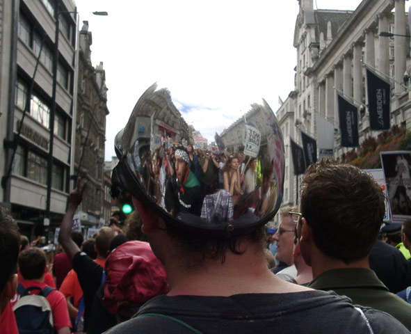 Don't Bomb Iraq Anti-War Protest Pictures