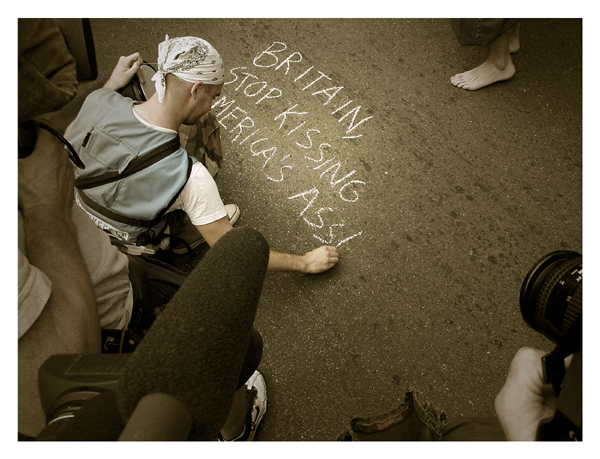 NO WAR WITH IRAQ: A PICTORIAL OF THE DC RALLY