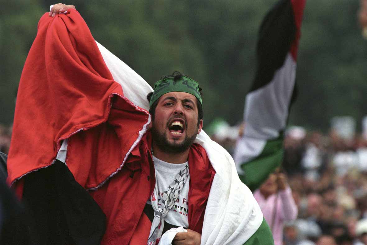 Yet more pix from anti war demo in London