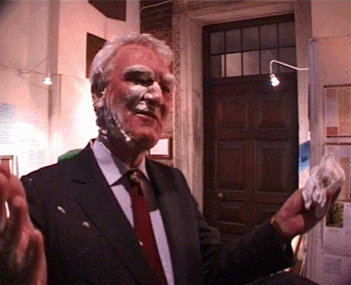 Another pic and the text of our leaflet