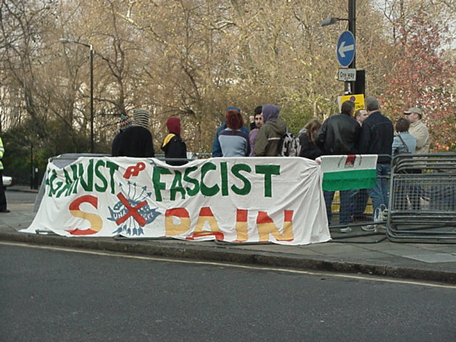 Spanish Embassy demo (pics)