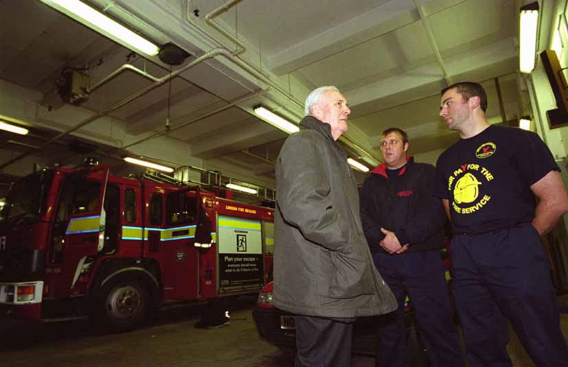Firefighters Strike 13-15/11/02 and Lobby of London Labour Conference 16/11/02