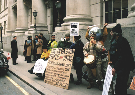 Peru:Stop Killing The Forest.President's Trade Visit to London Dogged By Protest