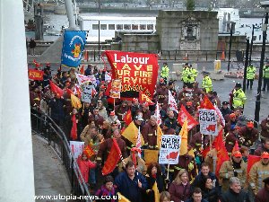 Dec 7: London National demo to support the firefighters 3