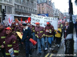 Dec 7: London National demo to support the firefighters 3