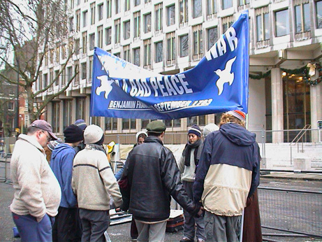 American students hold 24 hour fast and peace vigil outside the US Embassy