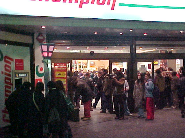 Yomango-Tango action in Barcelona