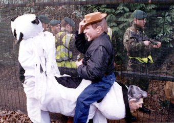 Anti-war action at Northwood base