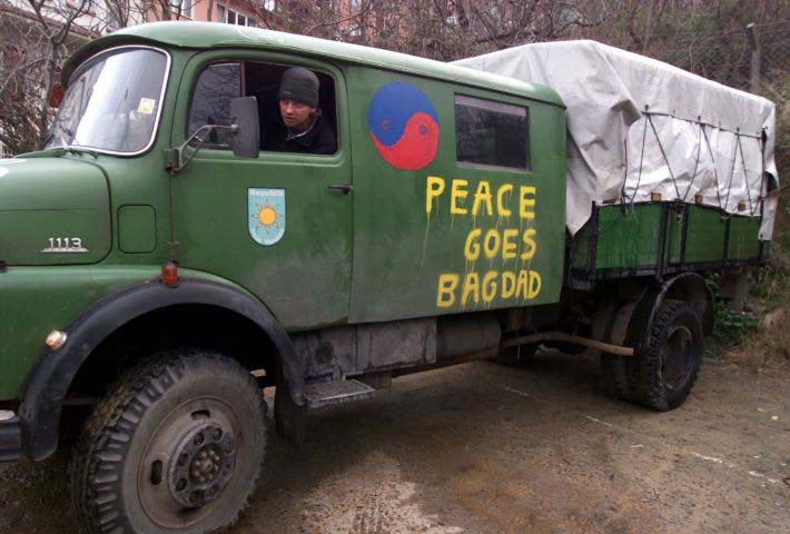 Human Shield truck leaves Istanbul for Baghdad