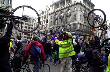 Pics from stop the war critical mass