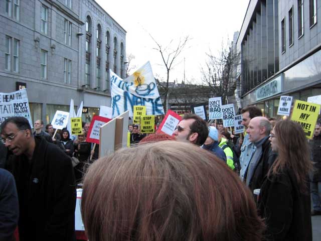 Anti-War protestors take to the streets in Aberdeen