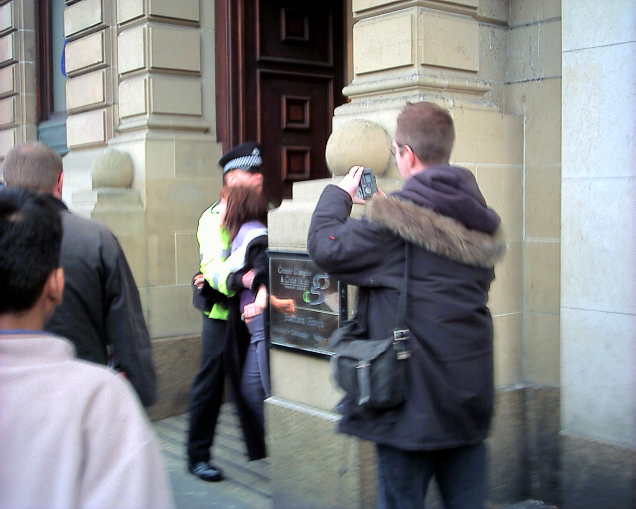 glasgow action thursday 20032003